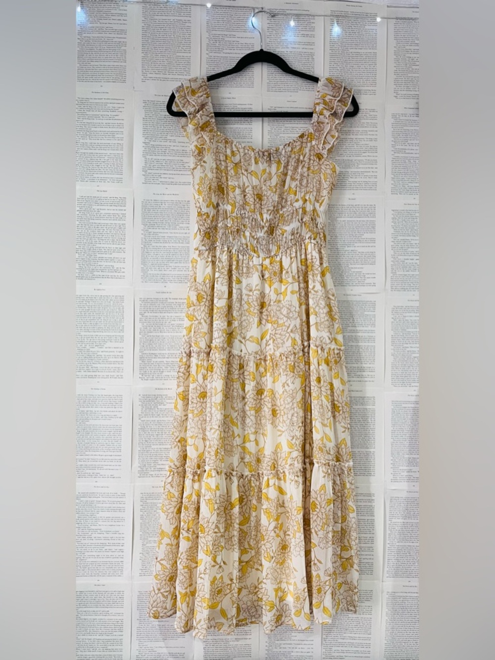 Trixxi White and Yellow Floral Smocked Midi Dress - Picture 4 of 4